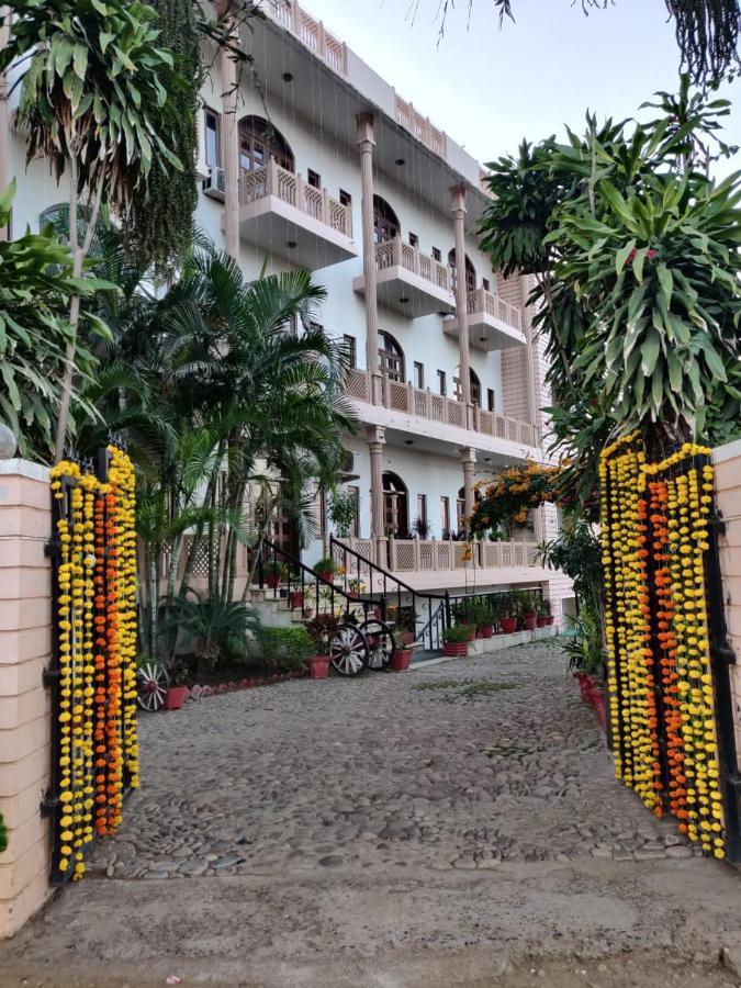 Hotel Fort View Tikamgarh エクステリア 写真
