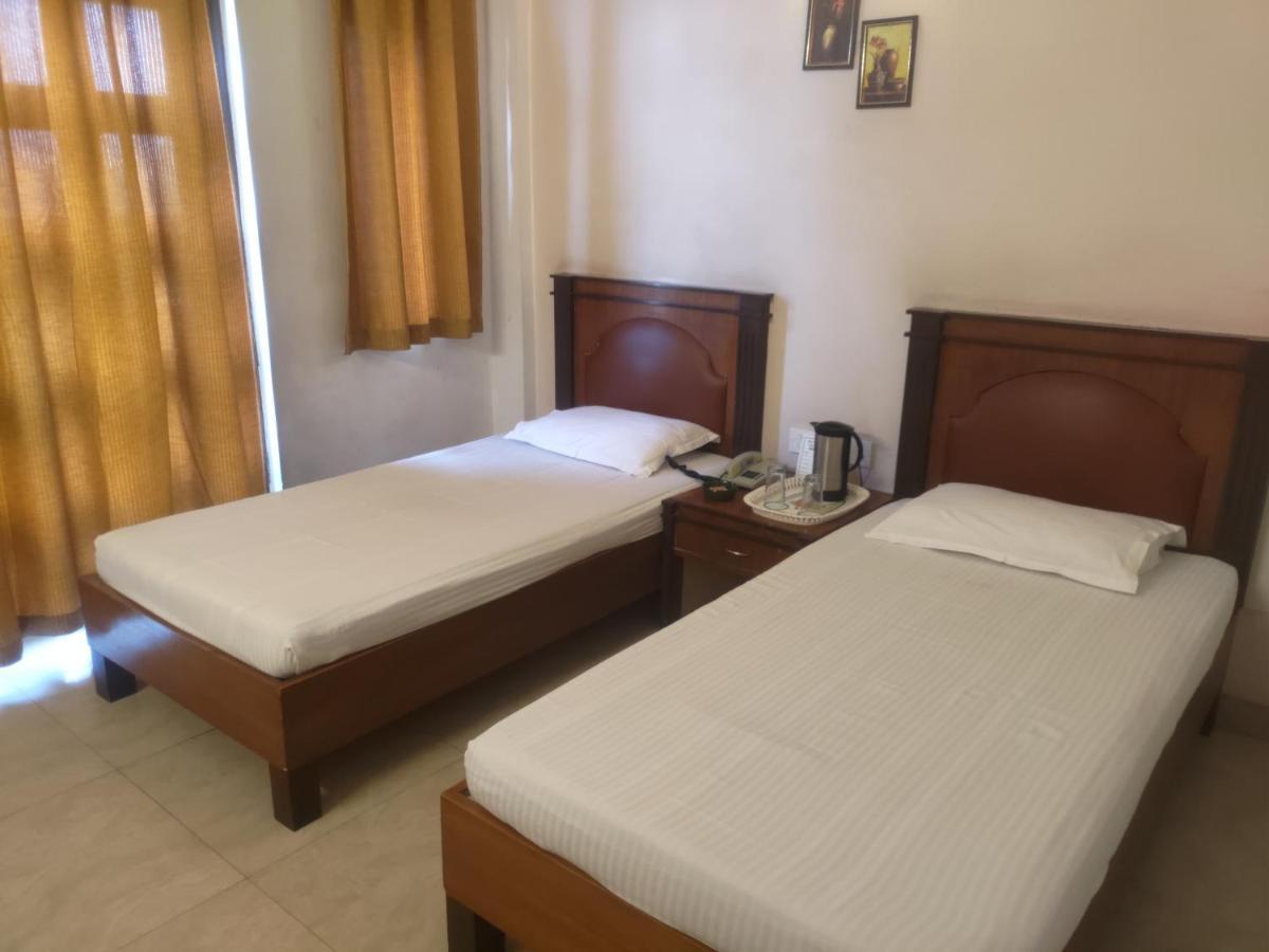 Hotel Fort View Tikamgarh エクステリア 写真